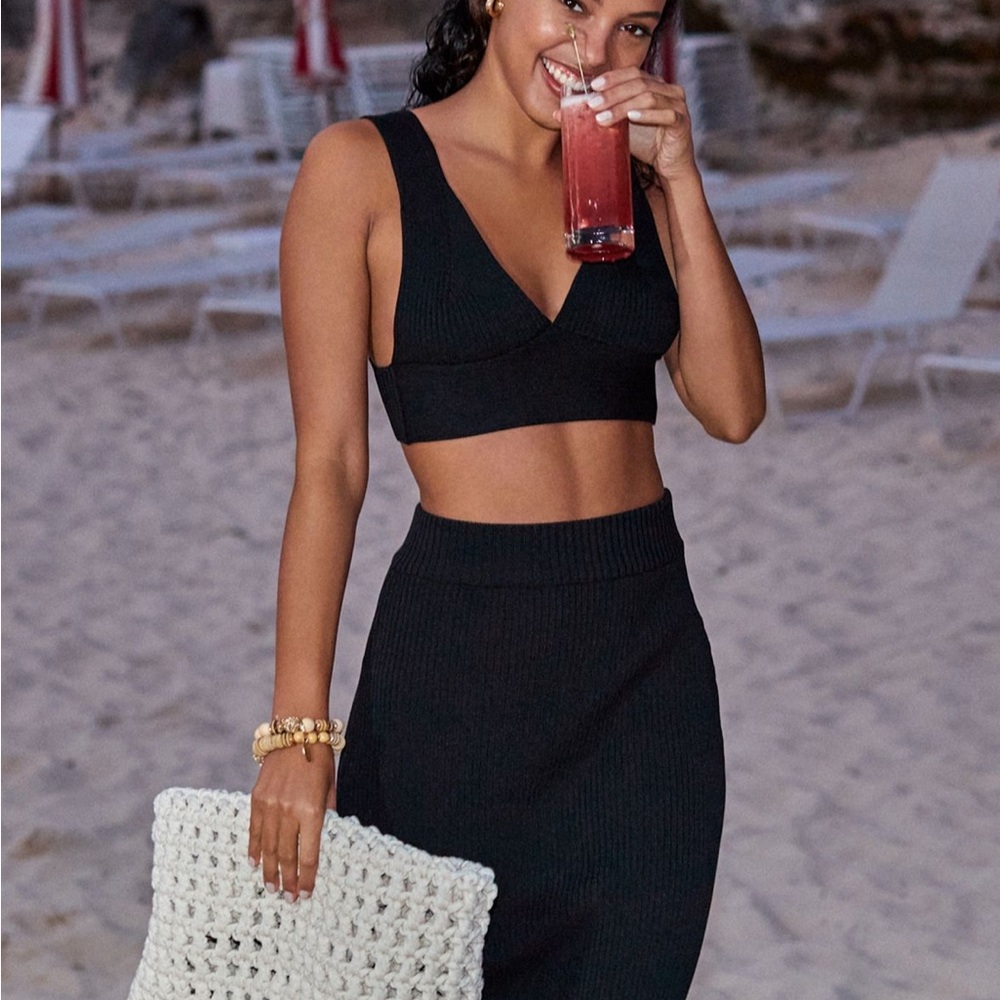 Anthropologie Knit V-neck Sweater Crop and Sweater Skirt